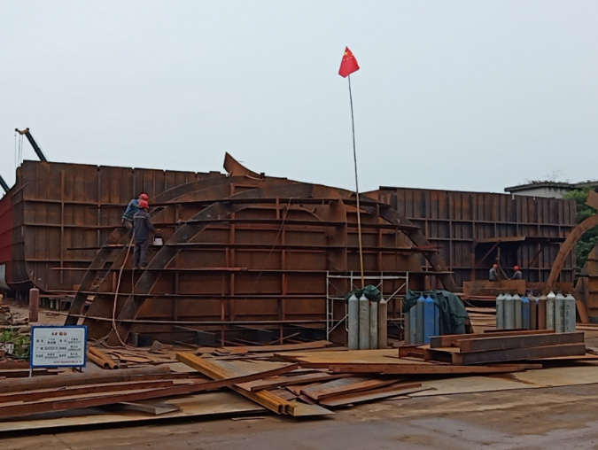 76米船舶建造