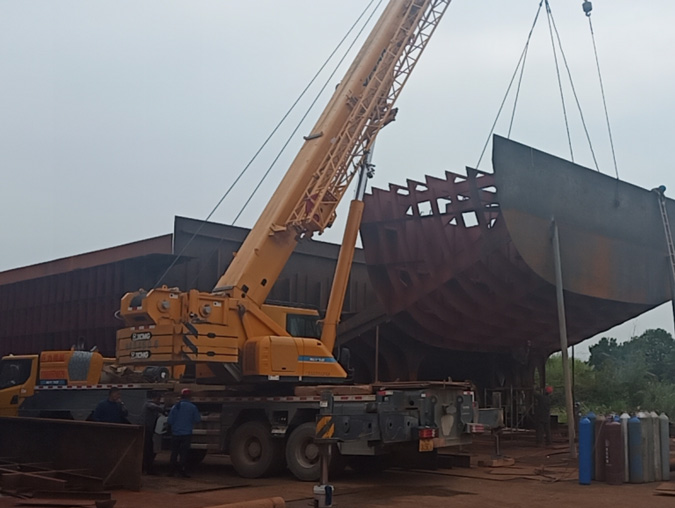 76米船舶建造